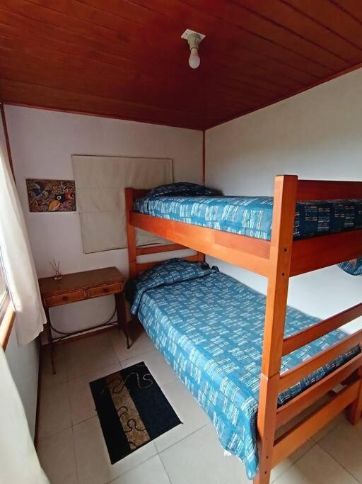 Acogedora Casita A 5' De La Playa En Tunquen *